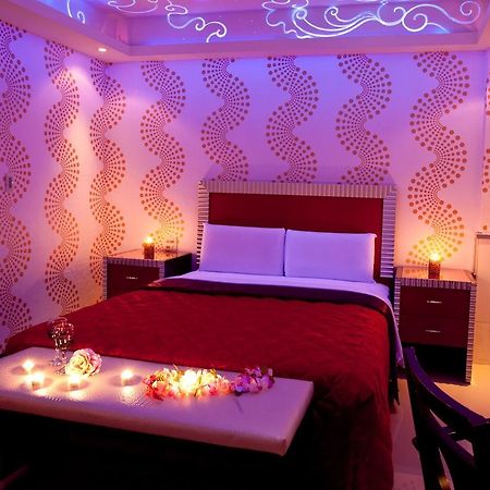 Holyone Hotel Taipeh Exterior foto